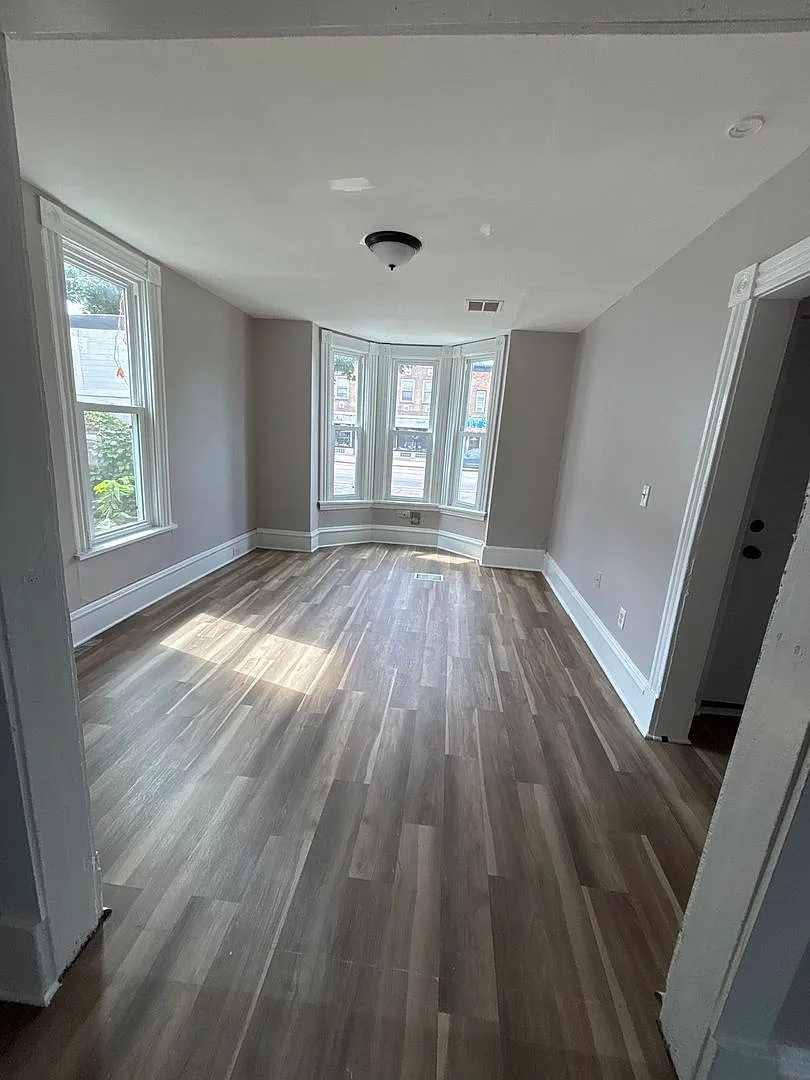 Beautiful 3 bedrrom 1 bathroom House in Minneapolis! — Photo 2