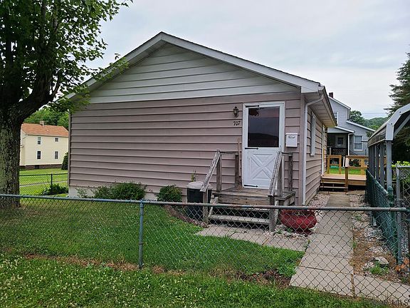 4th image of 707 Winter St #&-708