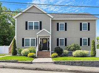 25 Hopkins St, Revere, MA 02151