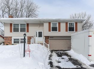 1012 Partridge Ln, Lake Zurich, IL 60047