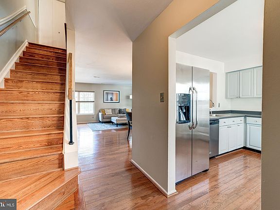2nd image of 5932 Annaberg Pl #194