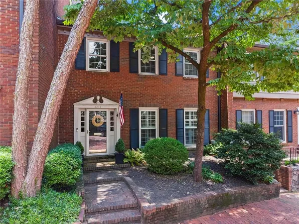 5241 Glenridge Dr, Sandy Springs, GA 30342