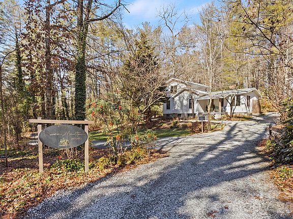 2nd image of 2525 Kanuga Rd