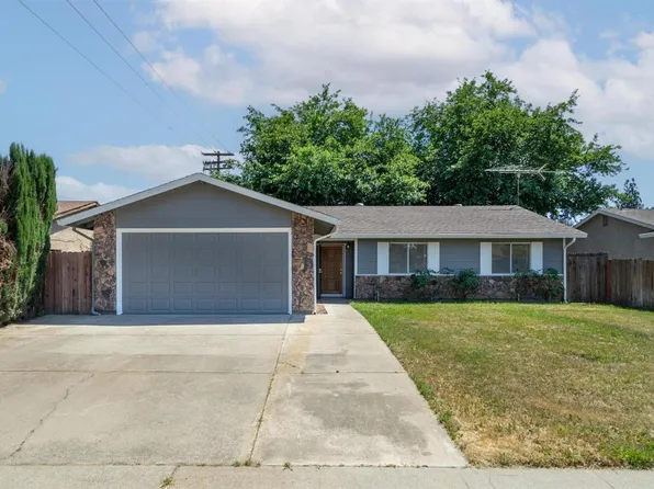 9044 Newhall Dr, Sacramento, CA 95826