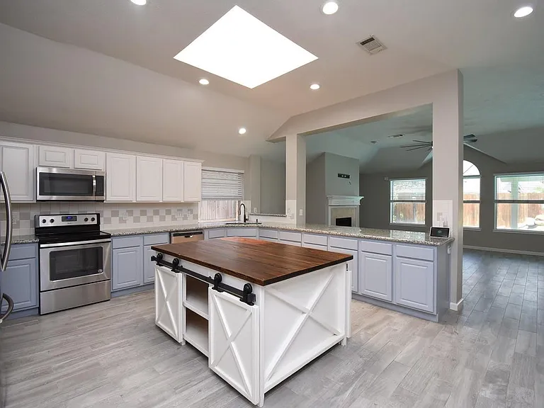 23122 Beech Canyon Dr — Photo 17