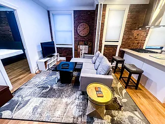 Rented by Voro New York