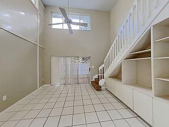 4th image of 3112 N 37th Ave
