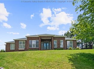 62 Stone Ridge Dr, Hurricane, WV 25526