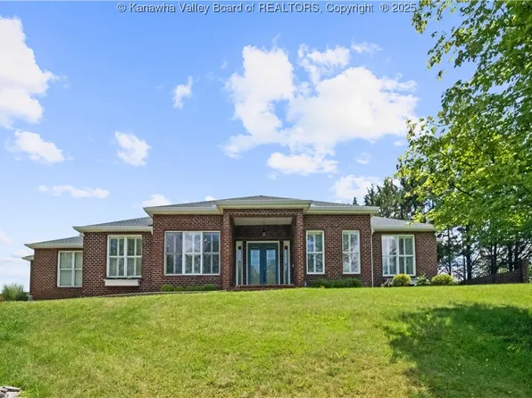 62 Stone Ridge Dr, Hurricane, WV 25526