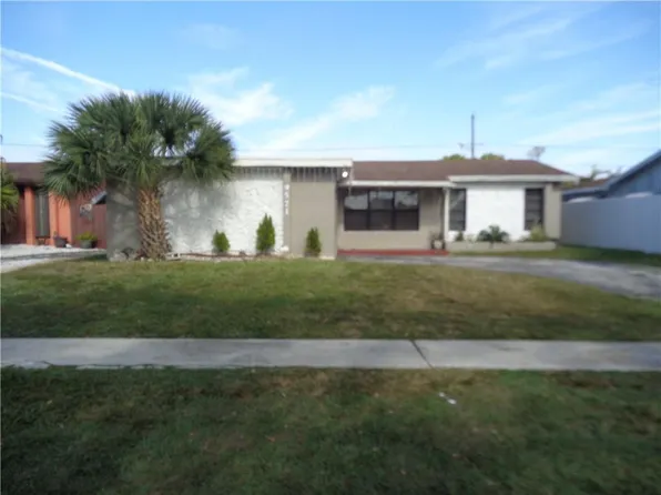 9571 Sunset Strip, Sunrise, FL 33322