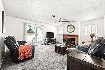 17616 Sutherland Ave — Photo 9