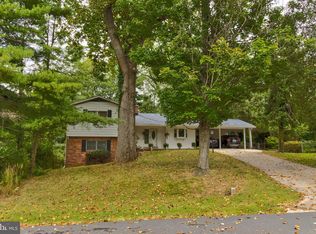 11711 Caplinger Rd, Silver Spring, MD 20904