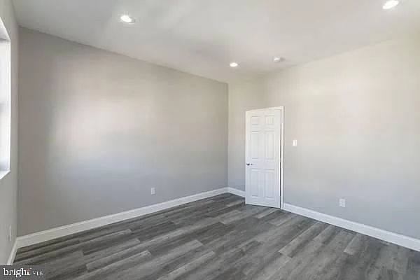 1914 Wilder St — Photo 5