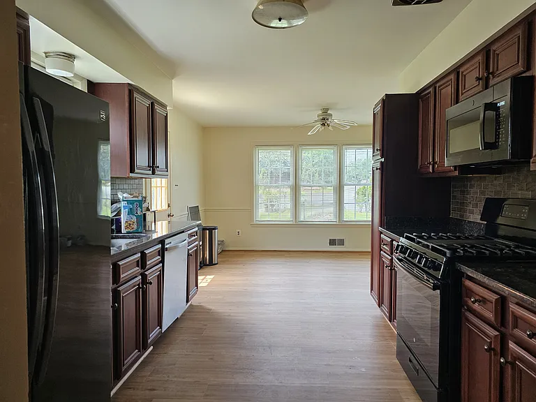 5109 Ox Rd — Photo 3