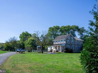1380 Sheep Hill Rd, East Earl, PA 17519