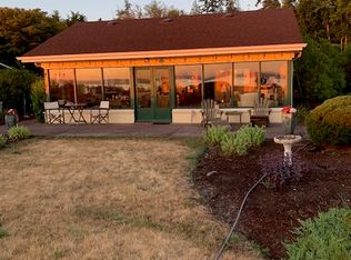 8474 NE Point No Point Rd, Hansville, WA 98340