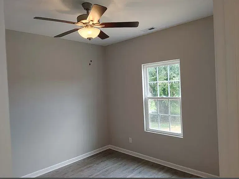 239 High St
