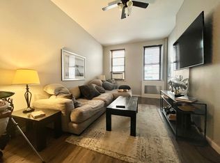 328 E 53rd St #2, New York, NY 10022
