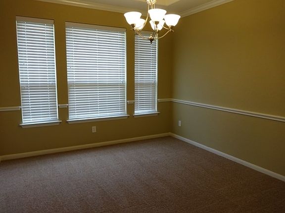 4th image of 2703 Autumn Falls Dr