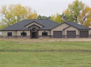 2891 111th St NE, Surrey, ND 58785