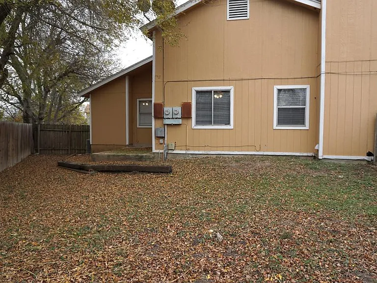 6320 Waddesdon Wood — Photo 23