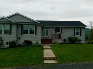 324 Vista View Ln, East Freedom, PA 16637