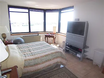 Rented by Luxury Habitat