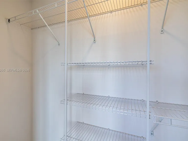 1376 SW 4th St #401 — Photo 14