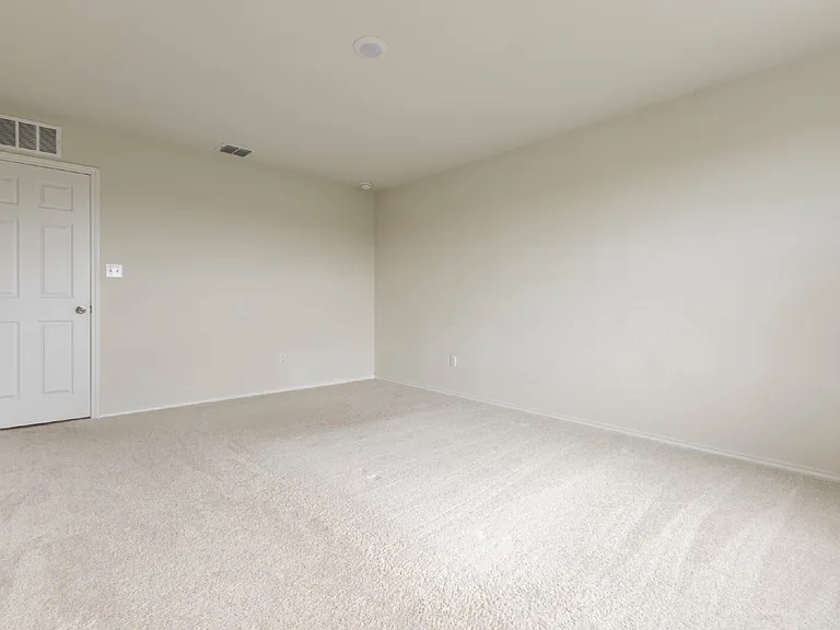 6110 Willow Point Blvd — Photo 26