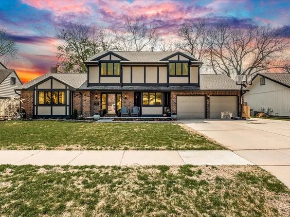 7507 E Norfolk Cir, Wichita, KS 67206