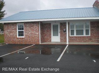 7400 Deep Branch Rd APT 7, Pembroke, NC 28372