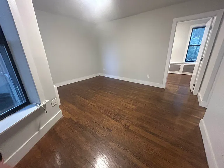 124 E 117th St #3B — Photo 3