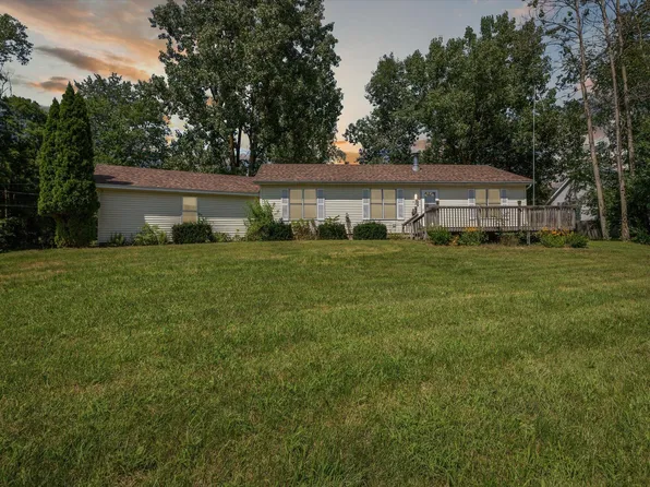 420 Presidential Dr, Battle Creek, MI 49037