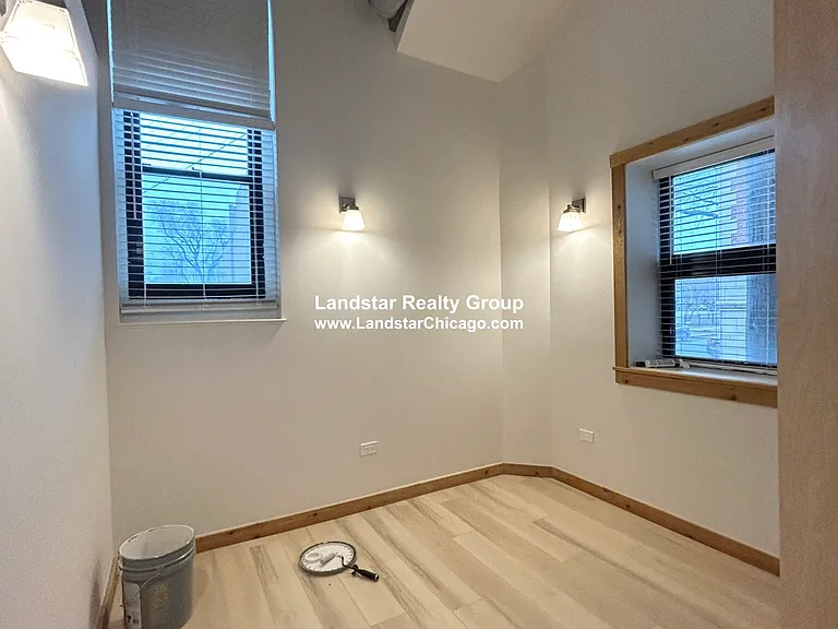 4600 S Ellis Ave #110 — Photo 14