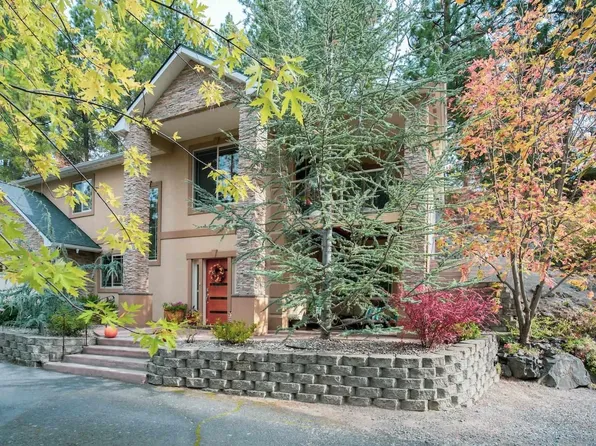 4212 W Arrowhead Rd, Spokane, WA 99208