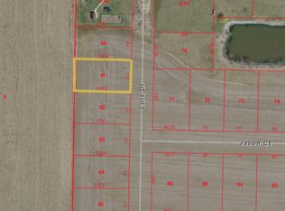 Lois Dr, Centralia, MO 65240