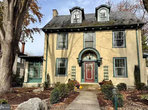 3 E High St, Lebanon, PA 17042