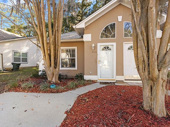 2nd image of 3515 Daylily Ln