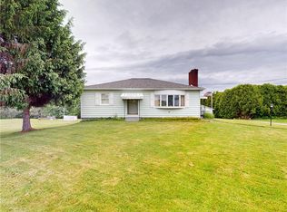 105 Cemetery Rd, Hilliards, PA 16040