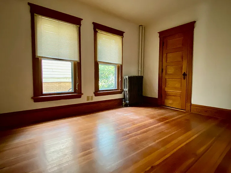 Bedroom 1 w/closet. The apartment now has cordless blinds.