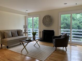 39-C Bellis Cir, Cambridge, MA 02140