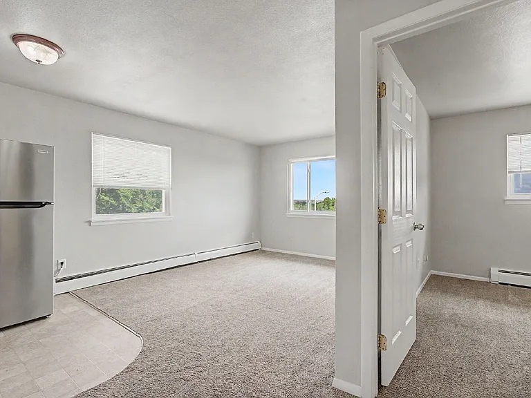 1163 Cree Dr #3 — Photo 9
