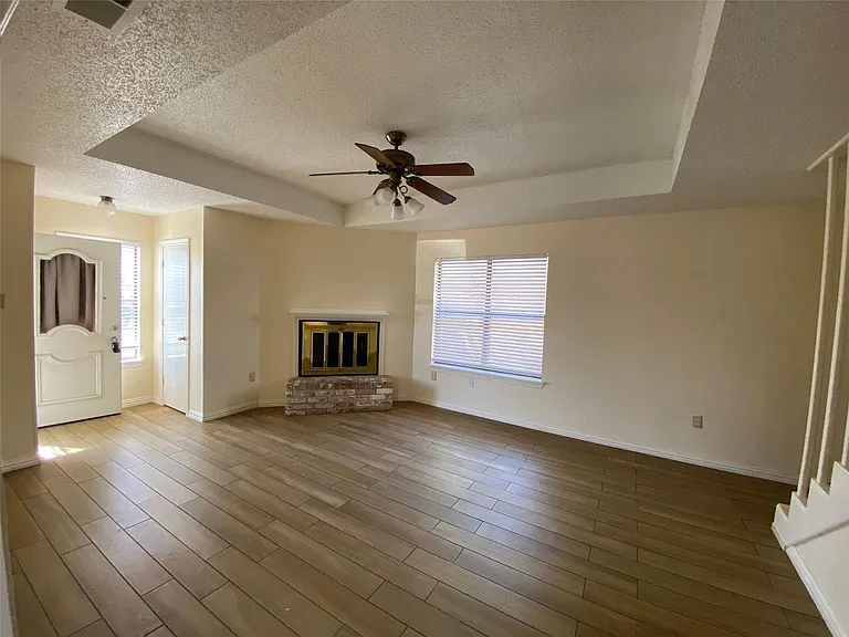 530 Rawls Cir — Photo 10