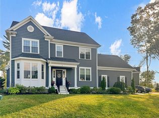 8 Cardinal Way, Attleboro, MA 02703
