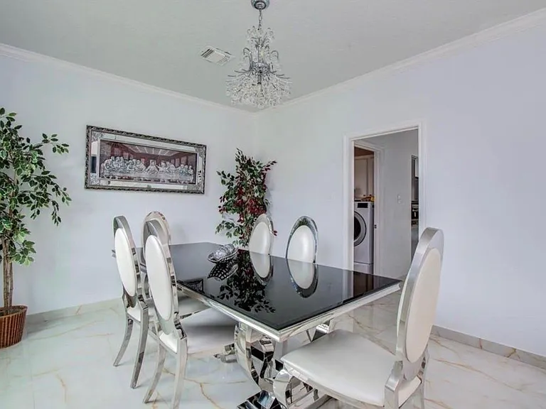 7826 Granite Ridge Ln — Photo 13