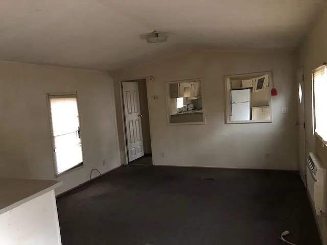 912 Kathleen Dr #17 — Photo 5