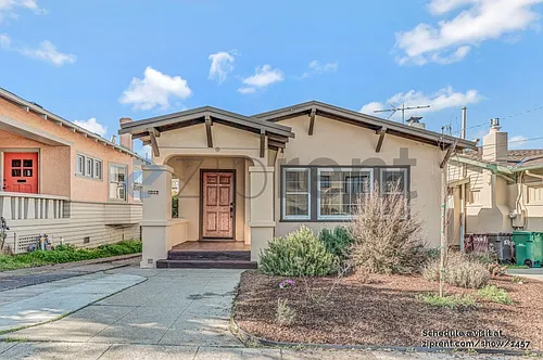 1012 Ventura Ave Photo 1