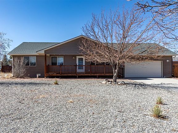 3rd image of 132 Windwalker Road