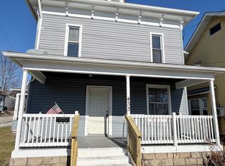 433 New York Ave #1, Rochester, PA 15074