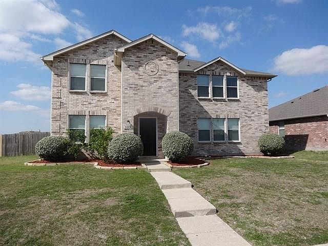 1st image of 3004 Pineridge Dr